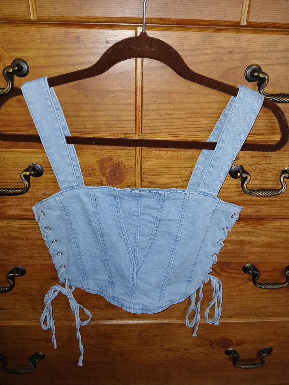 THEME Womens XL Light Wash Denim Lace-Up Crop Top